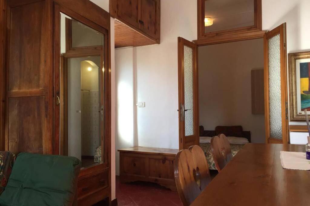 Nel Set Di Piccolo Antico Viola Holiday home Valsolda