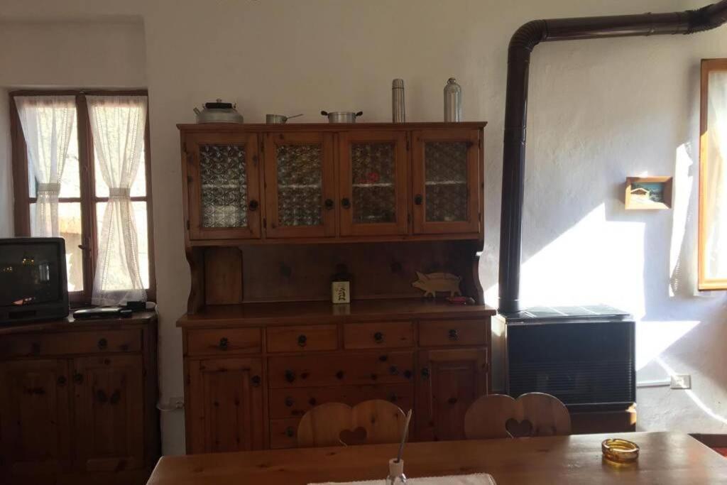 Ferienhaus Nel Set Di Piccolo Antico Viola