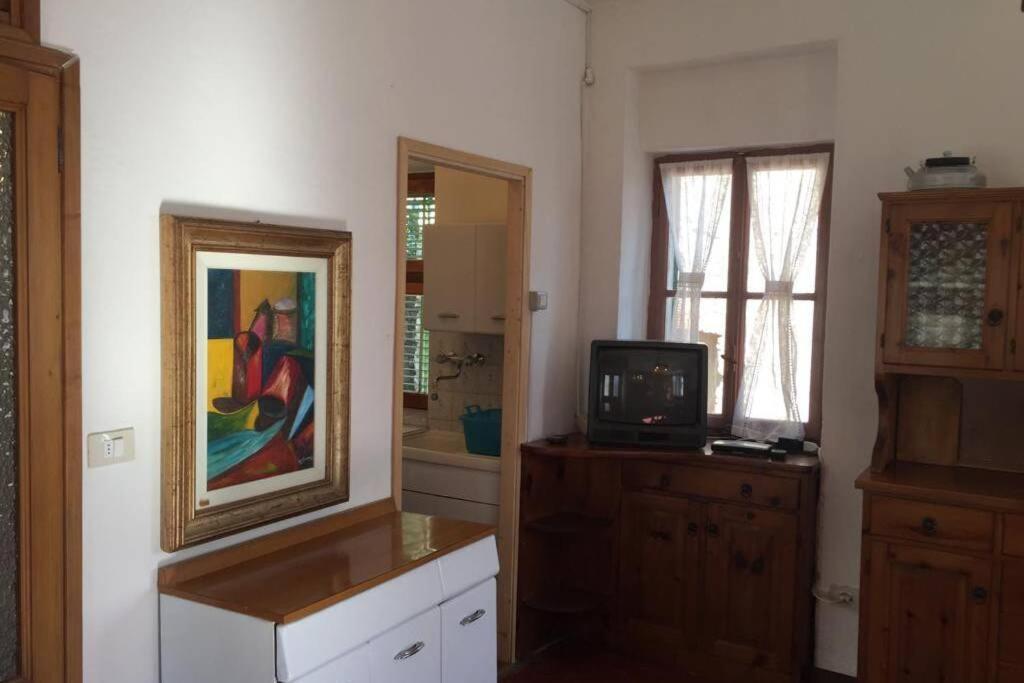 Ferienhaus Nel Set Di Piccolo Antico Viola